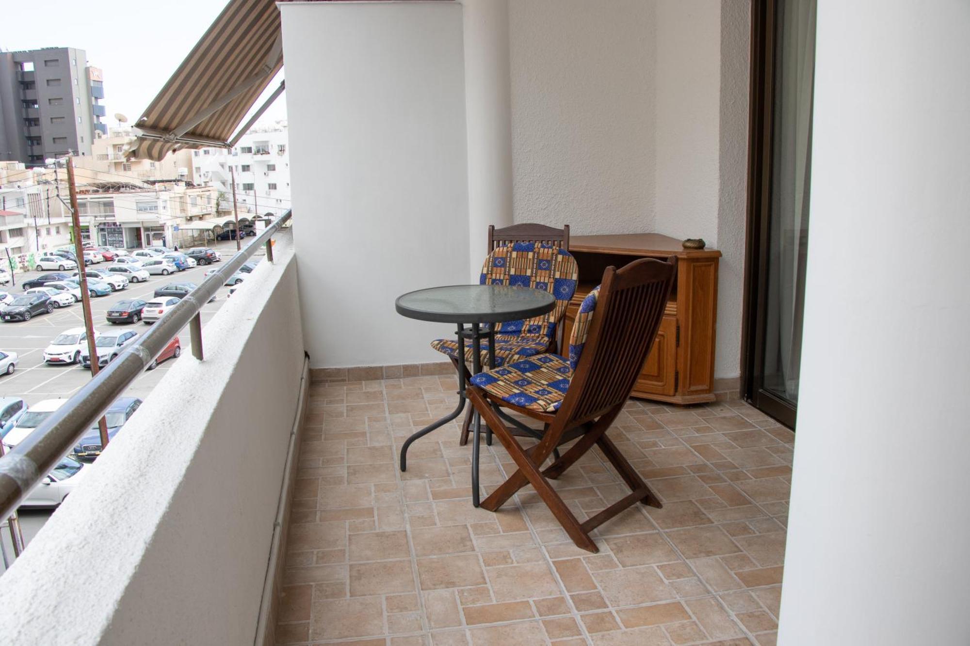 Apartment,Near The Beach Pinikoudes Lárnaka Eksteriør bilde